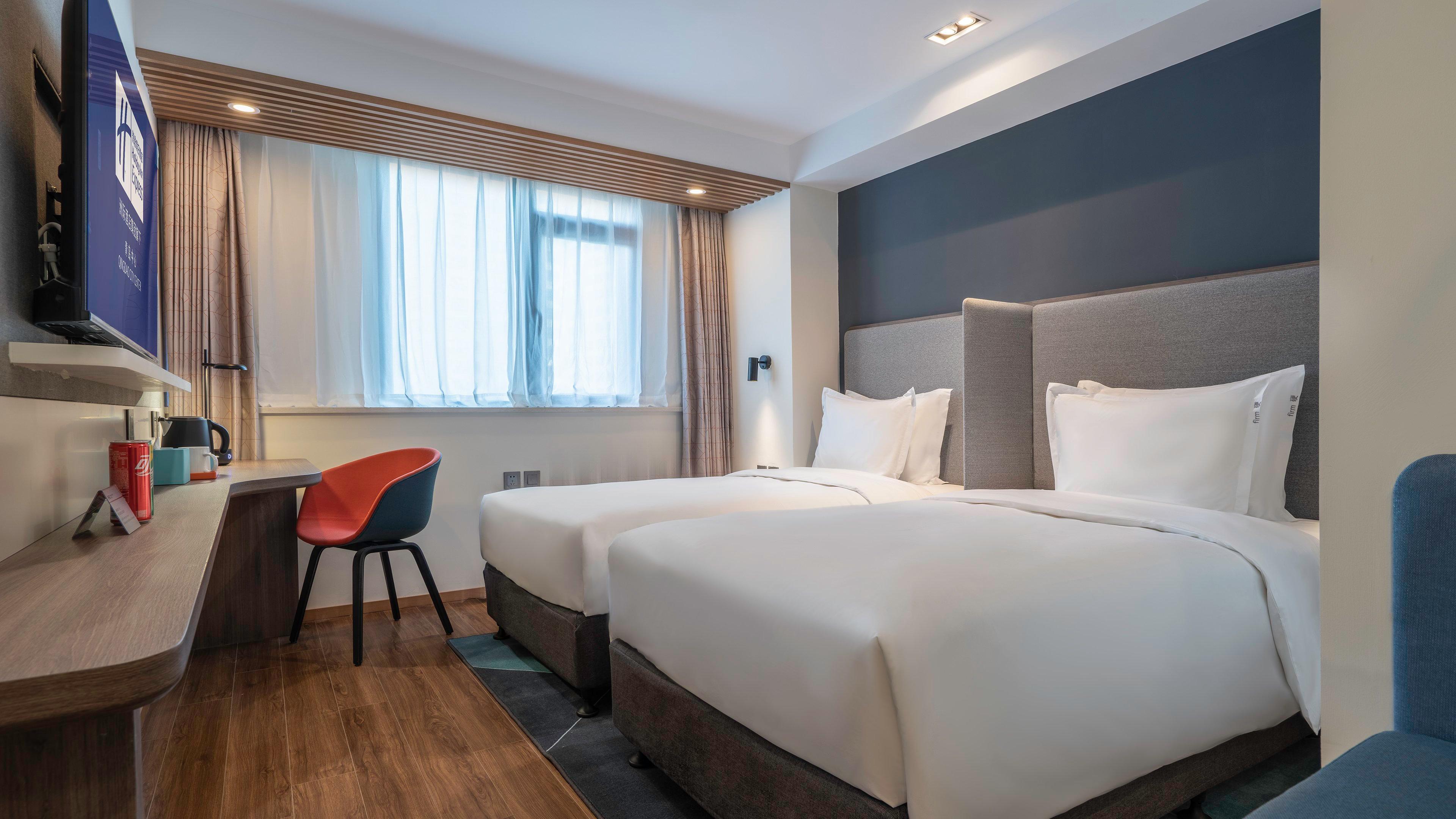 Holiday Inn Express Qingdao City Center By Ihg ภายนอก รูปภาพ